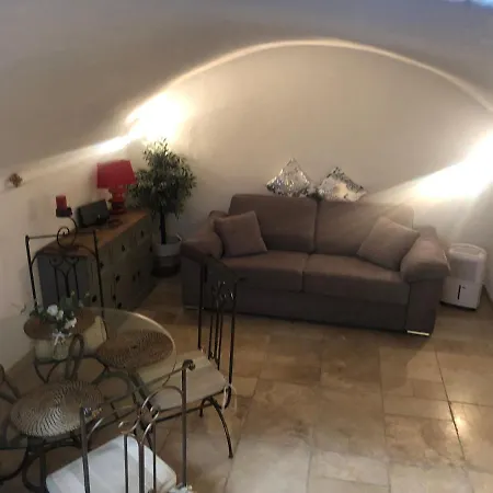 Apartment De Charme Au Coeur Du Vieil